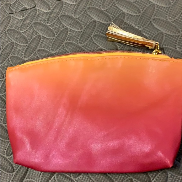Leather Ipsy bag - Picture 2 of 2